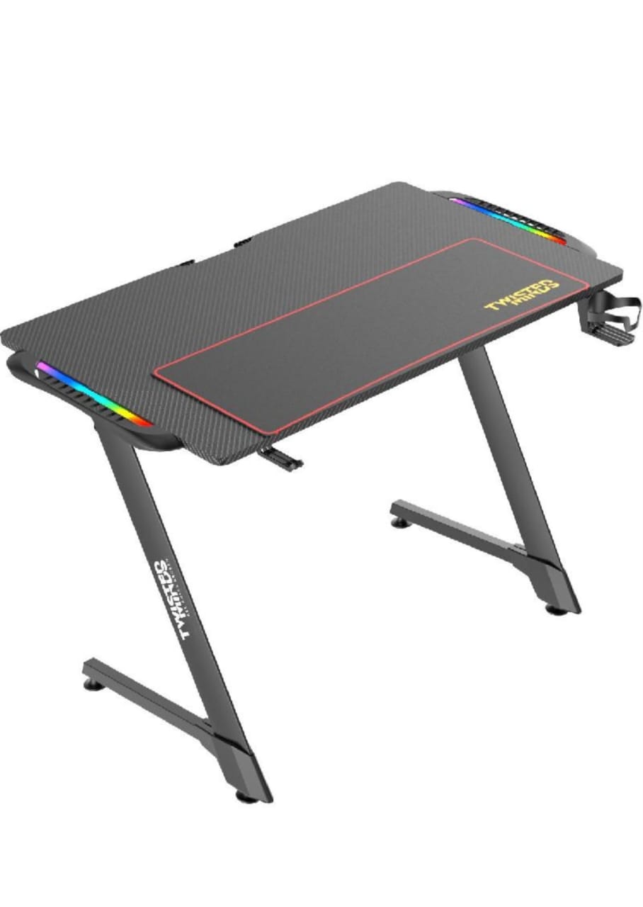 تويستد ميندس زد شيبد طاولة العاب